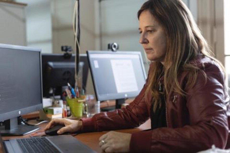 Día Internacional de la Mujer en la Ingeniería, y una emotiva nota en la web de UTN a la Ing. Lavore Bourg